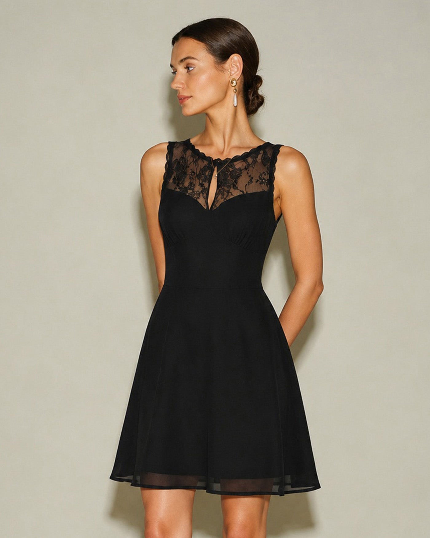 Black Sleeveless Boat Neck Lace Mini Dress